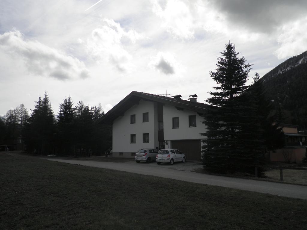 Haus Drescher Apartment Obsteig Cameră foto